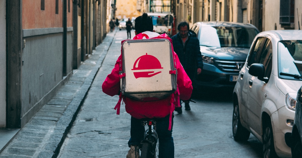 Livraison et click & collect en restaurant : guide complet pour développer vos ventes à emporter